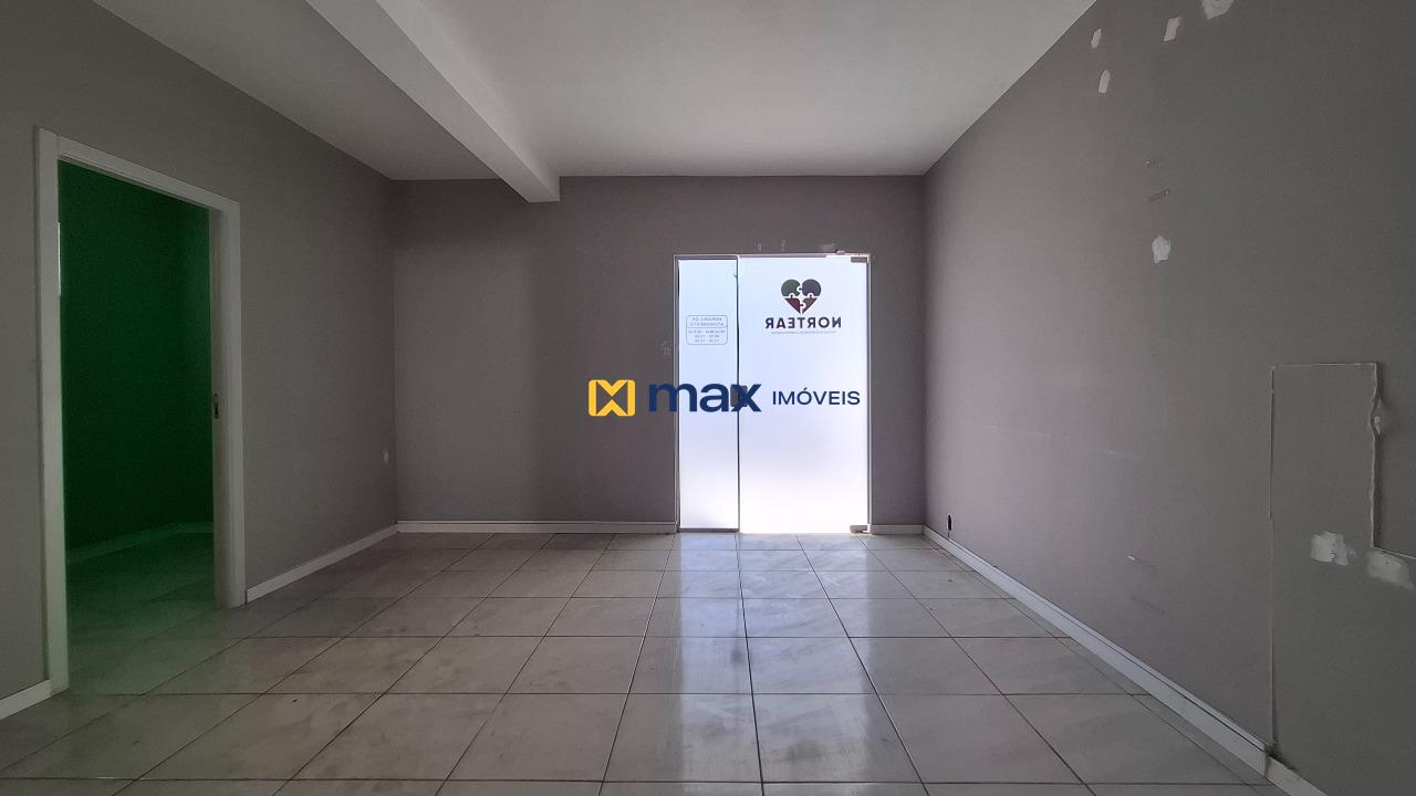 Casa Comercial para aluguel no Centro: Sala 1