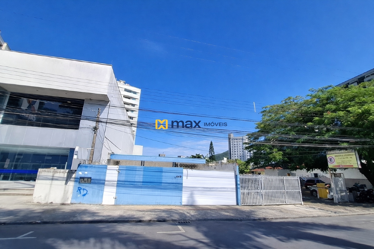 Casa Comercial para aluguel no Centro: Fachada