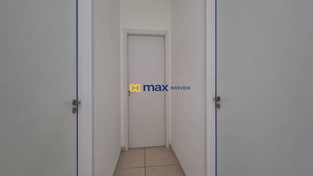 Apartamento à venda no Itaipava: Corredor