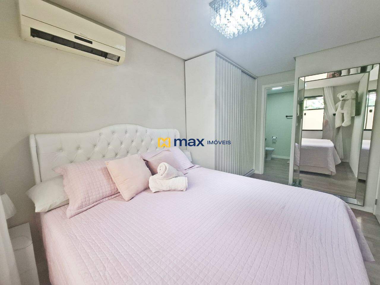 Apartamento à venda no Barra: Suíte