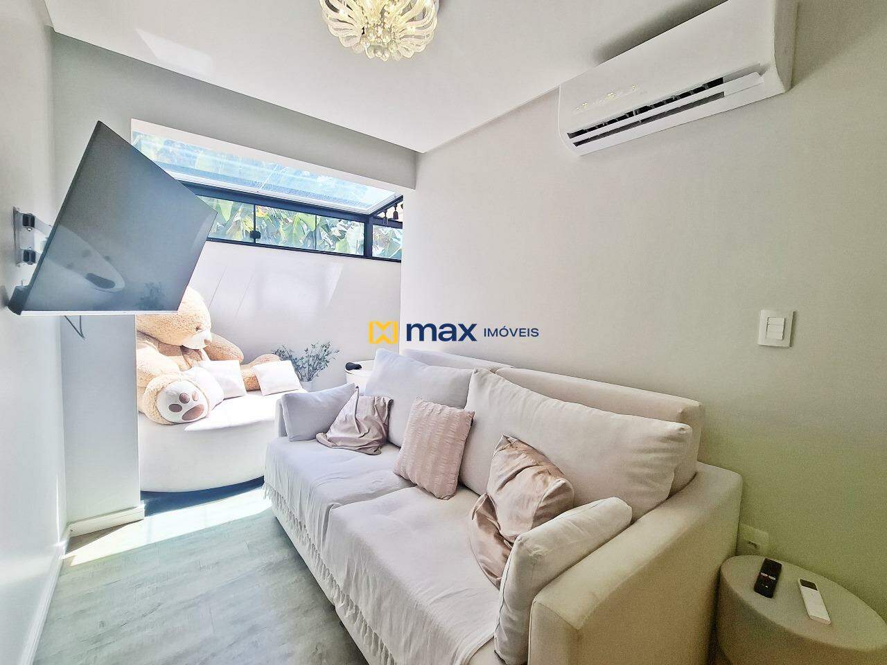Apartamento à venda no Barra: Sala/Cozinha americana