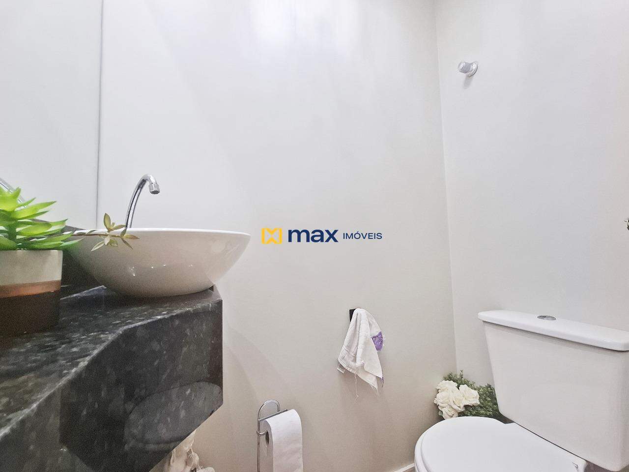 Apartamento à venda no Barra: Lavabo