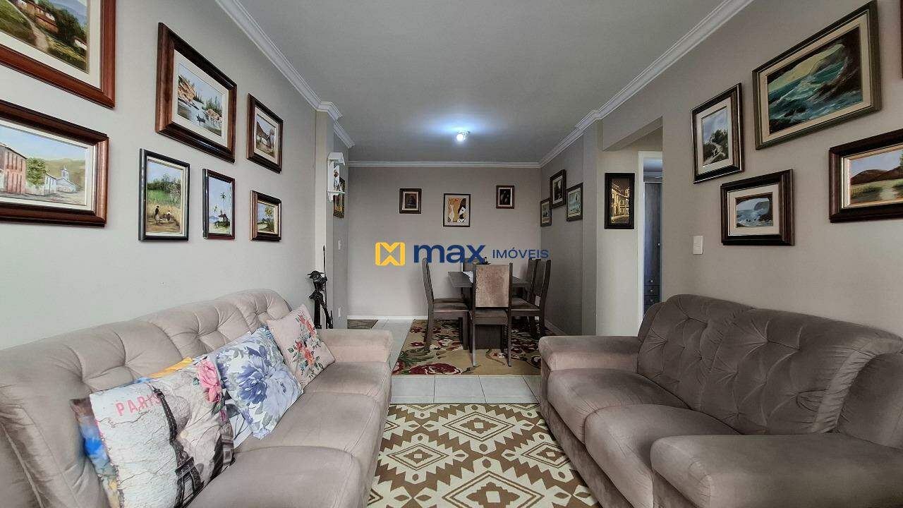 Apartamento à venda no Centro: Living integrado