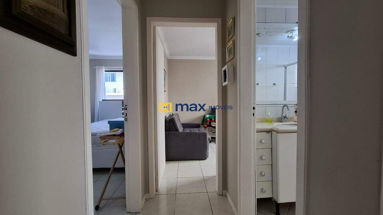 Apartamento à venda no Centro: Corredor