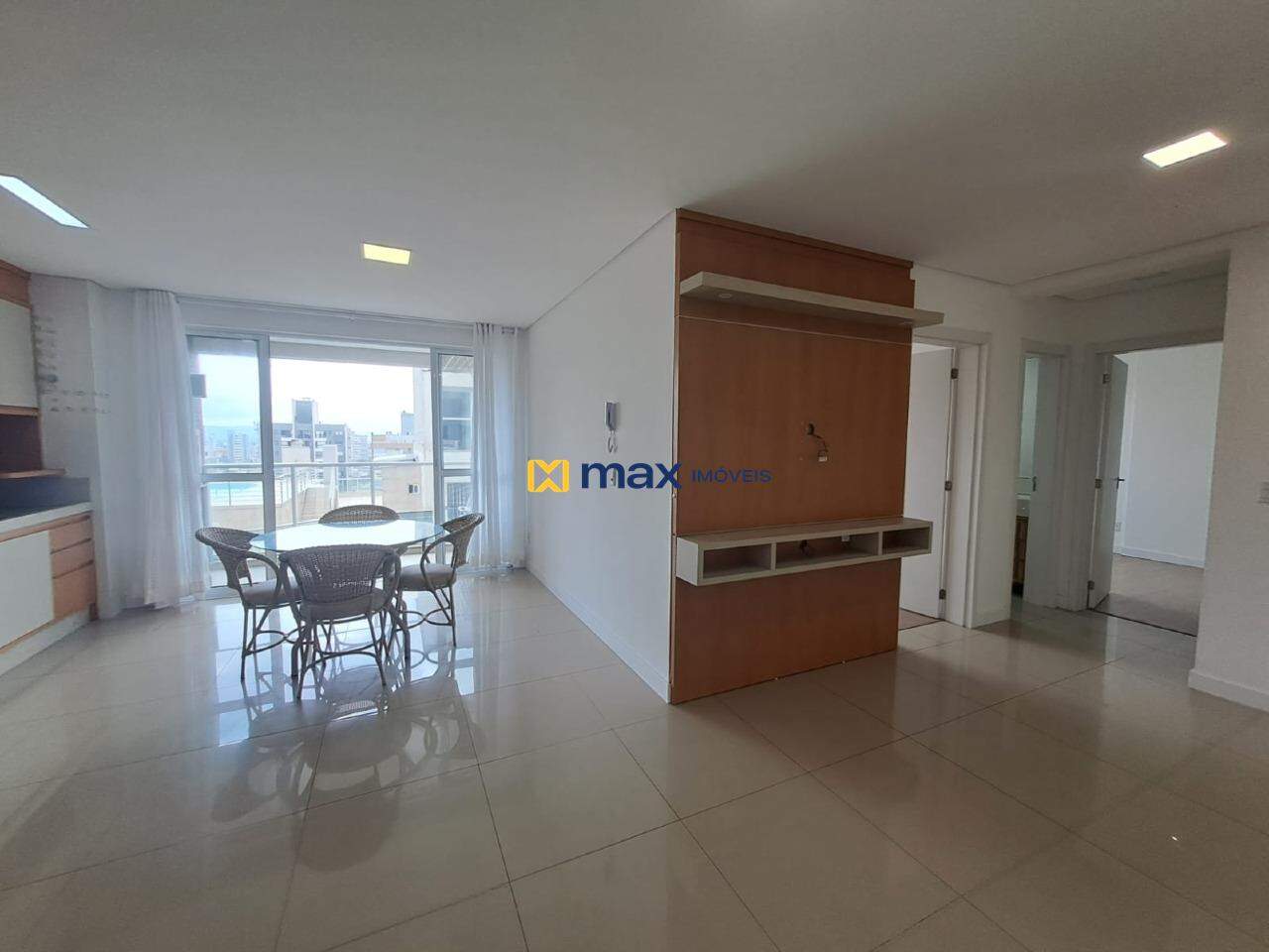 Apartamento para aluguel no Centro: Living integrado