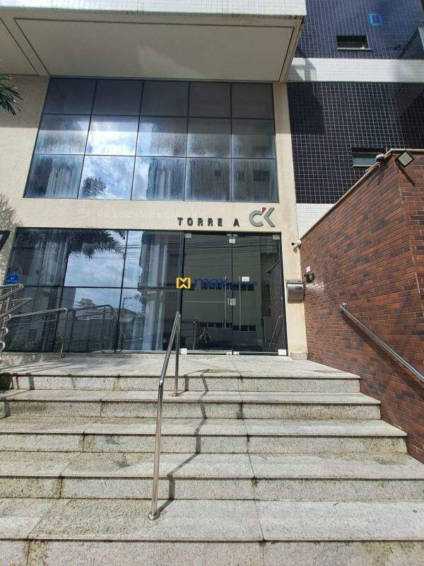 Apartamento para aluguel no Centro: Fachada A
