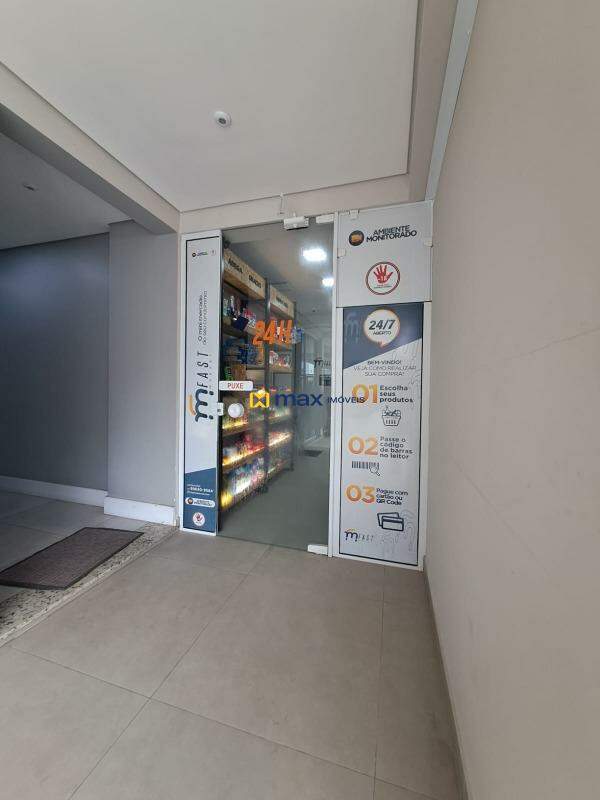 Apartamento para aluguel no Centro: Market