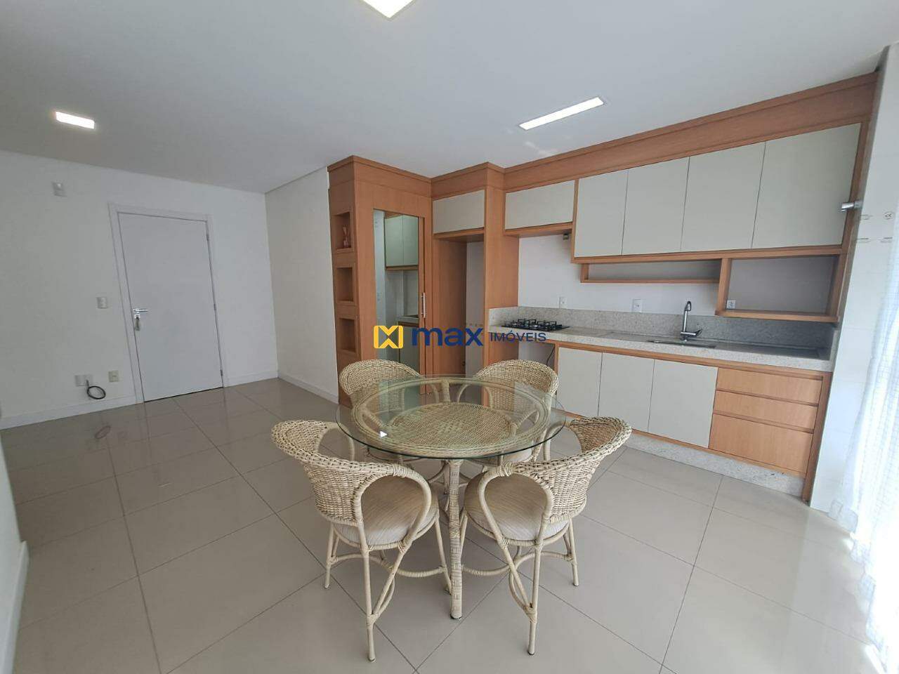 Apartamento para aluguel no Centro: Cozinha e sala de jantar