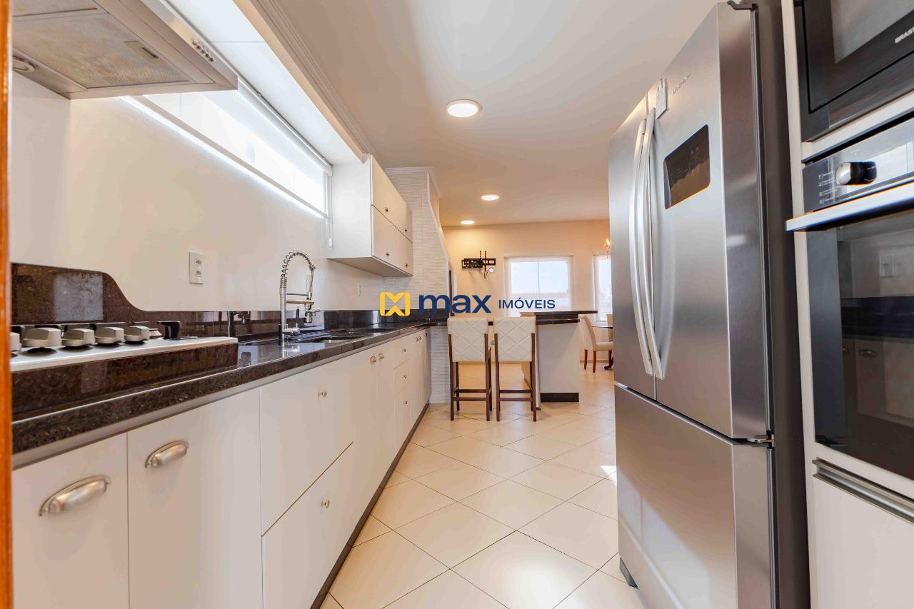 Casa para aluguel no Centro: 