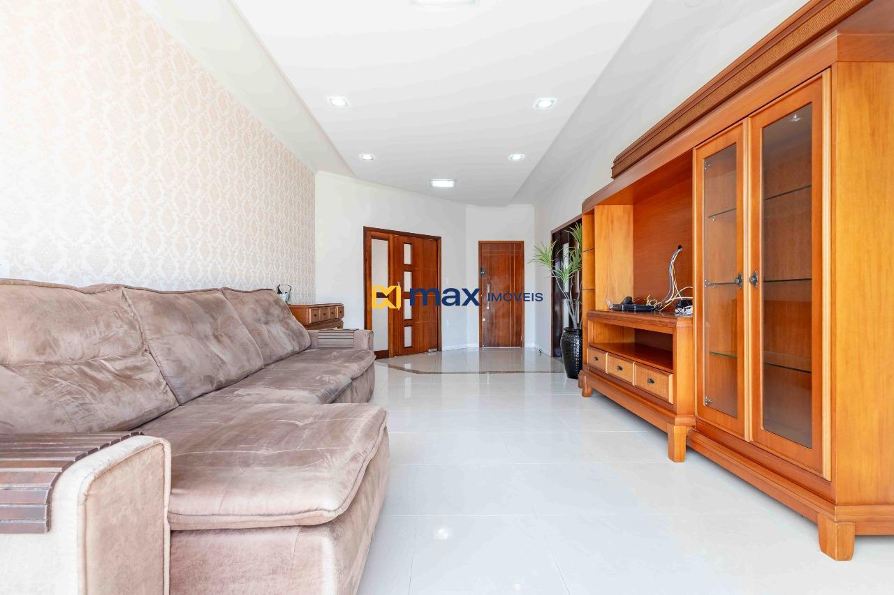 Casa para aluguel no Centro: 