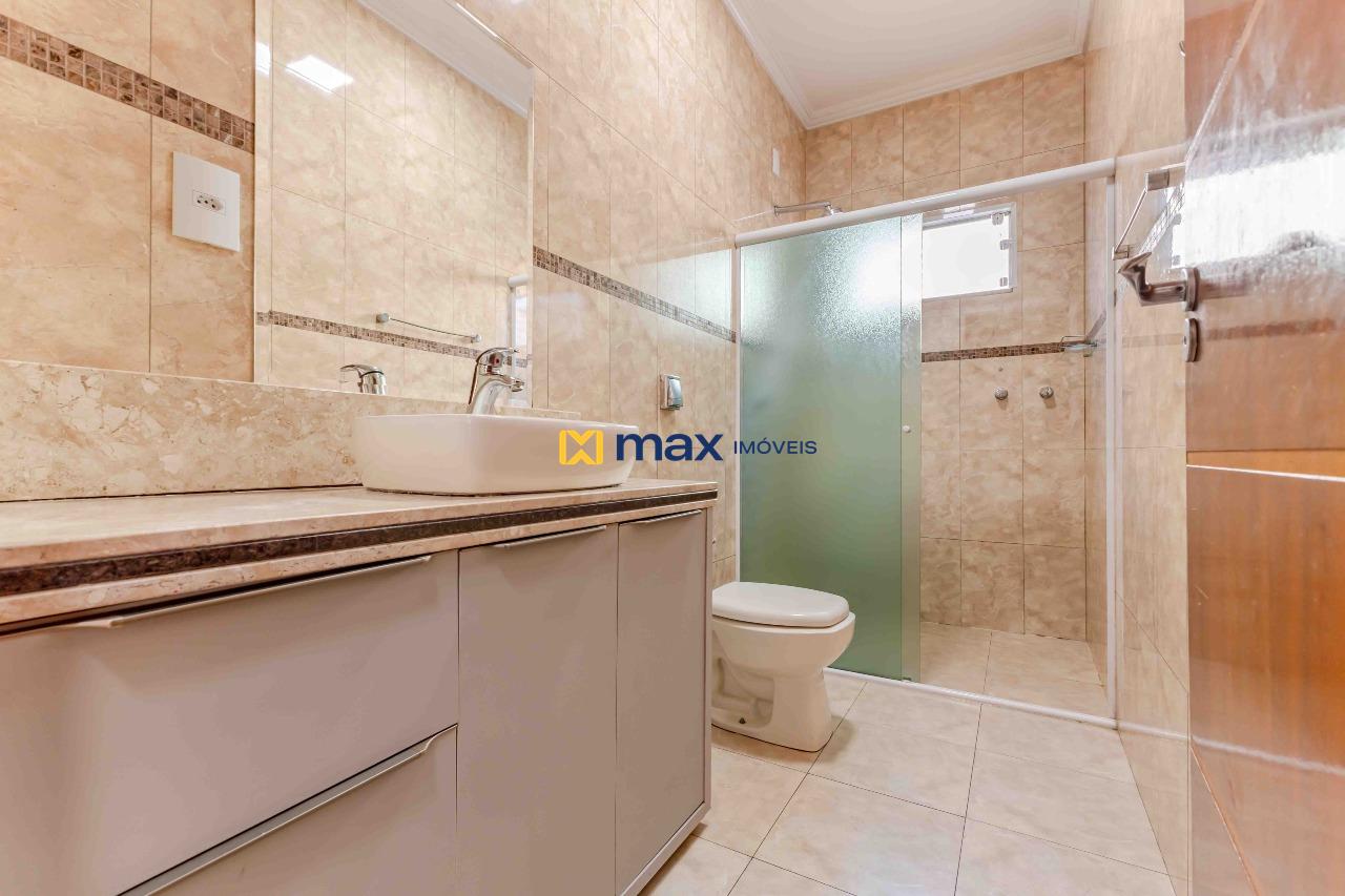 Casa para aluguel no Centro: Banheiro