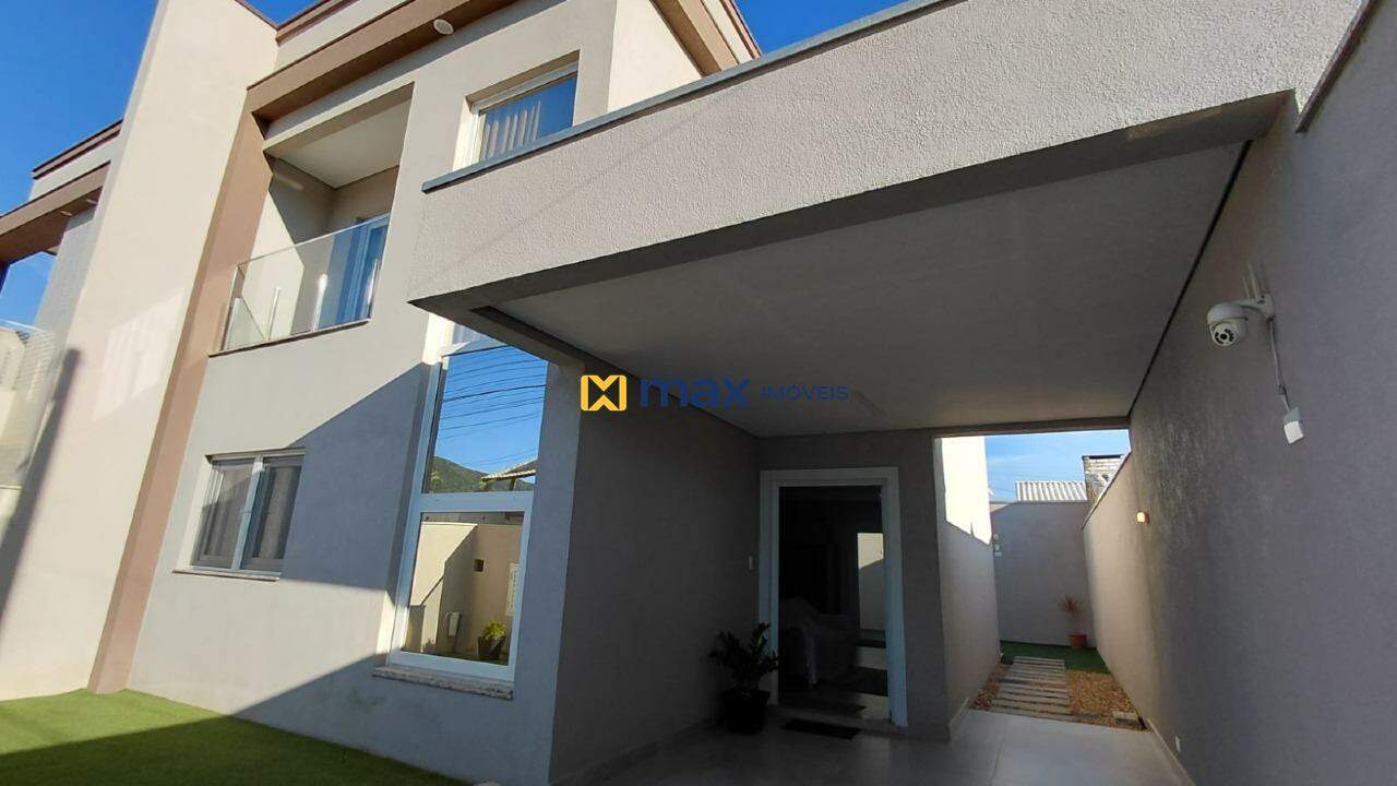 Casa à venda no Gravatá: GARAGEM