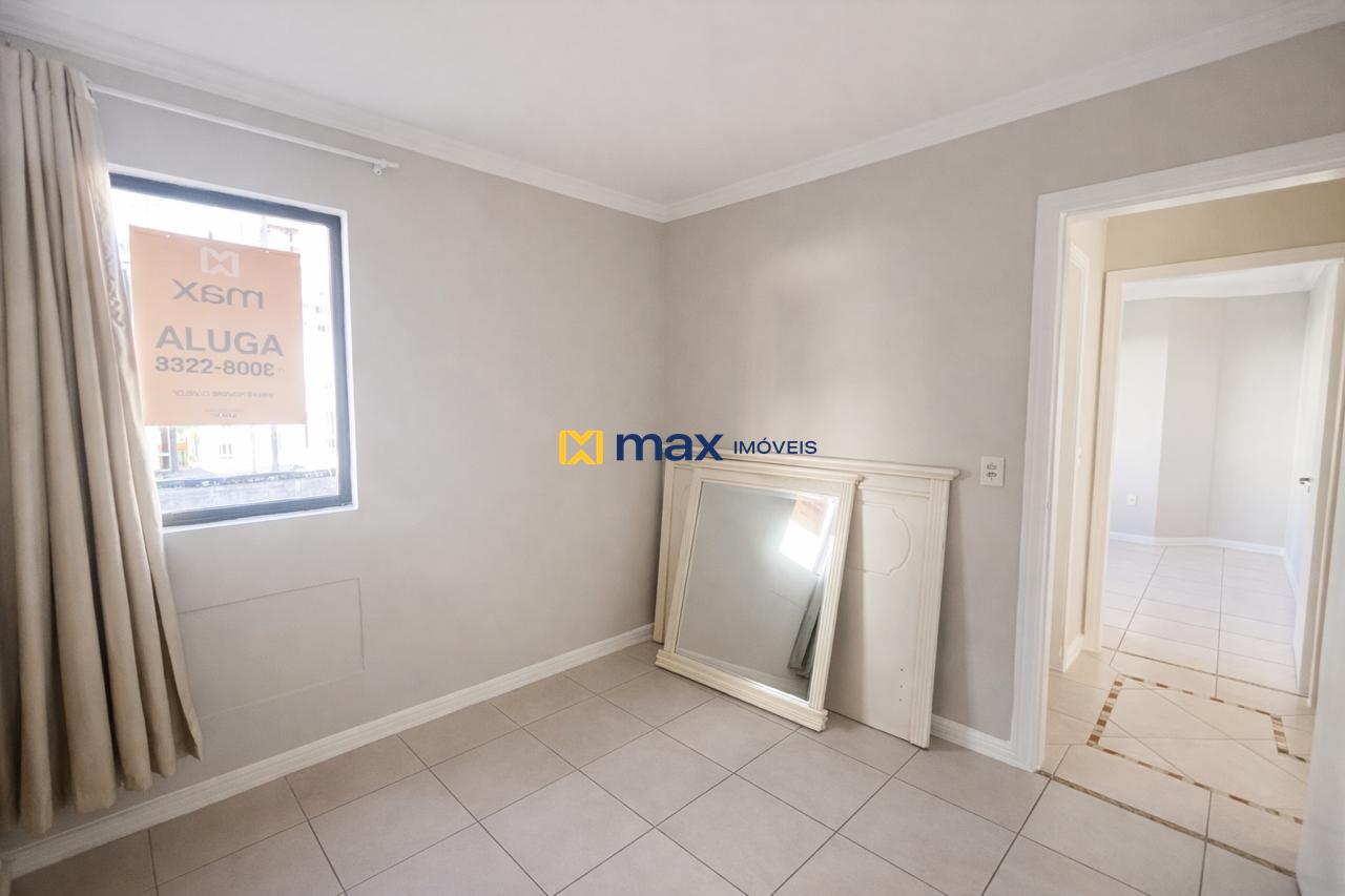 Apartamento para aluguel no Centro: 