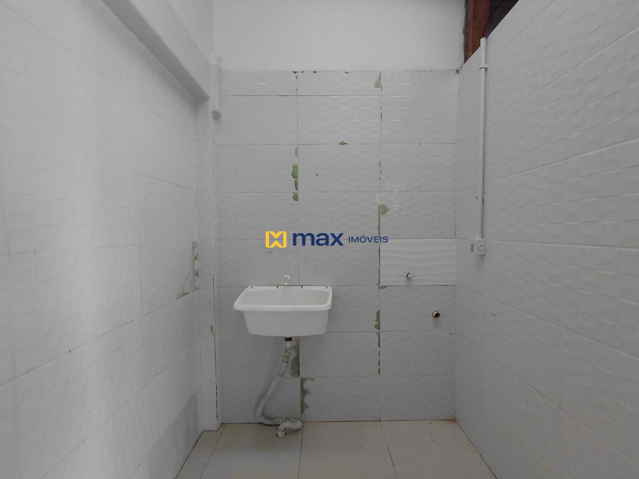 Casa para aluguel no Centro: Lavandeira