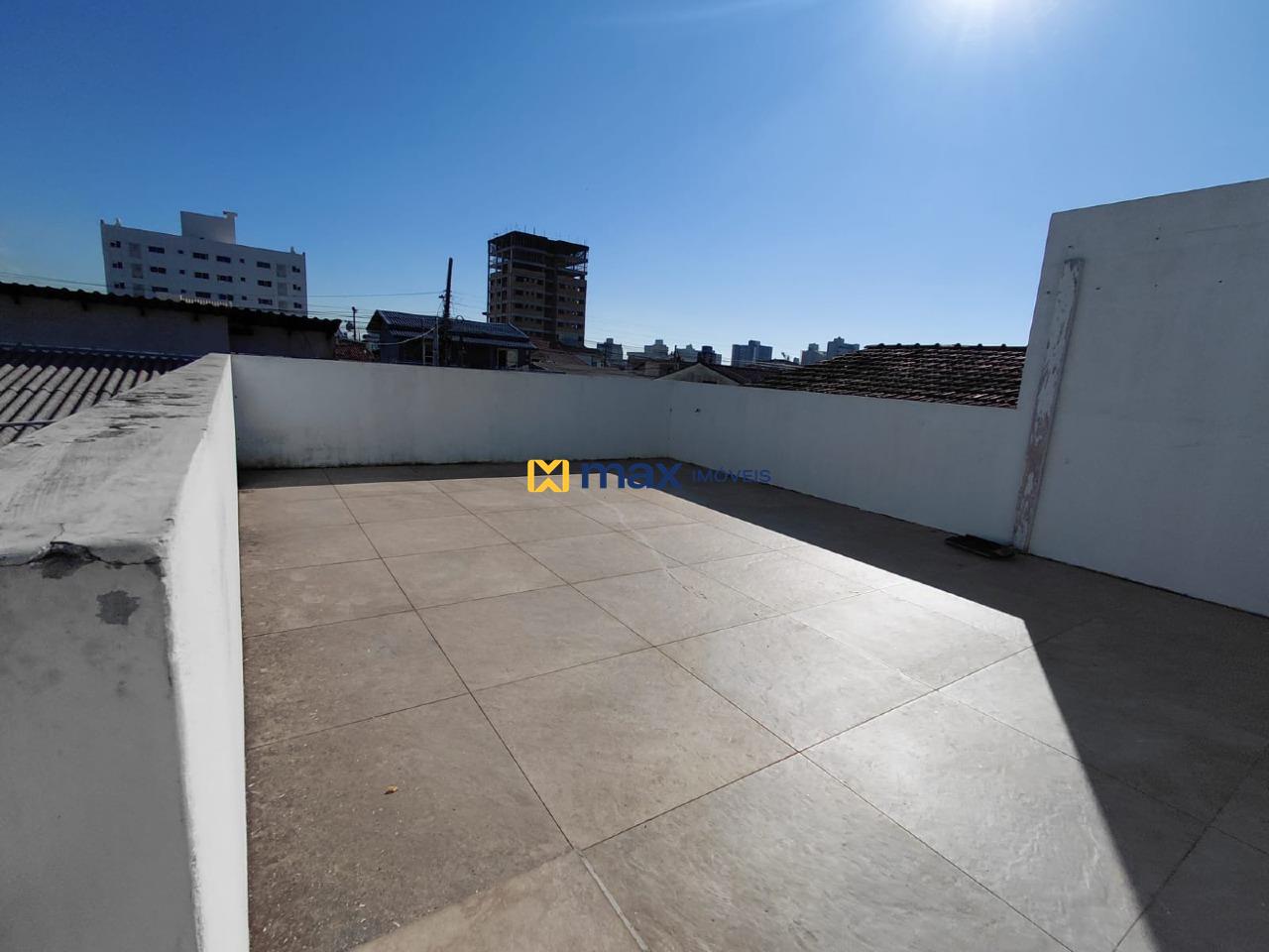 Casa para aluguel no Centro: Terraço