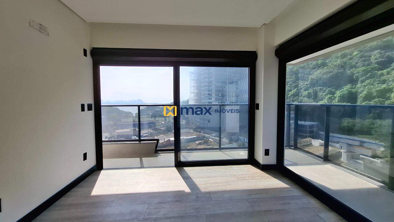 Apartamento à venda no Fazenda: Suíte