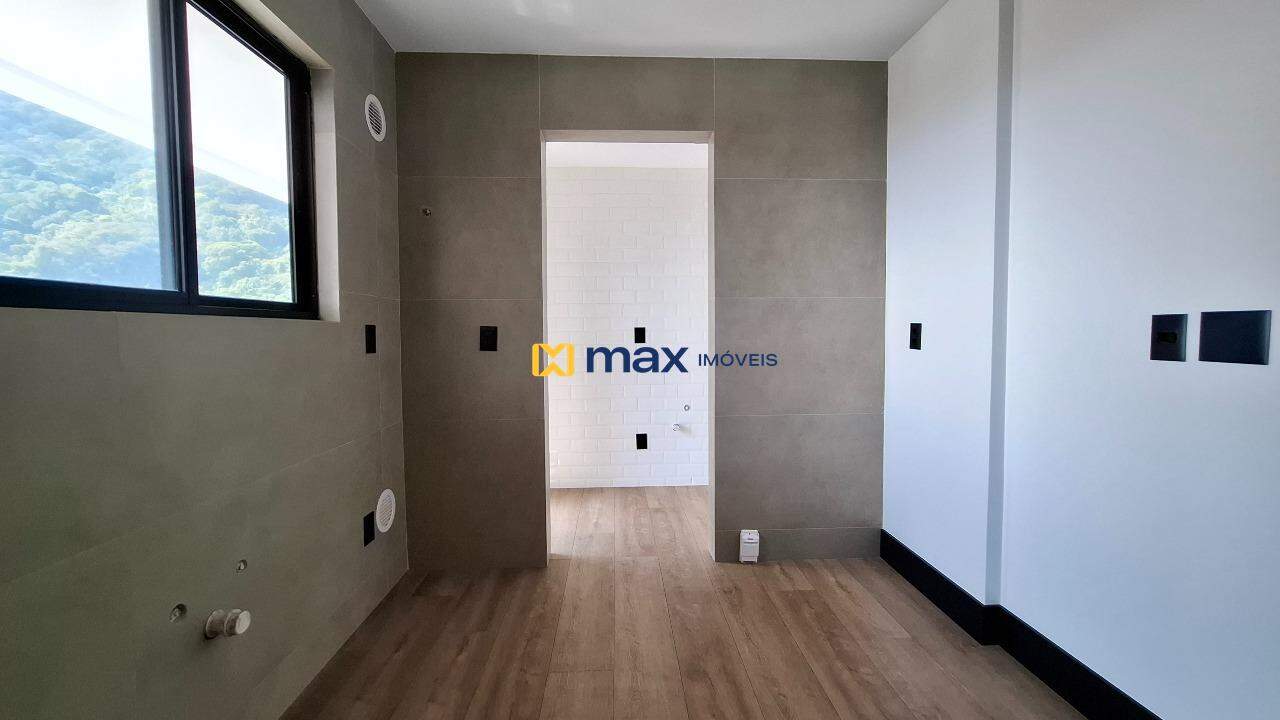 Apartamento à venda no Fazenda: Cozinha