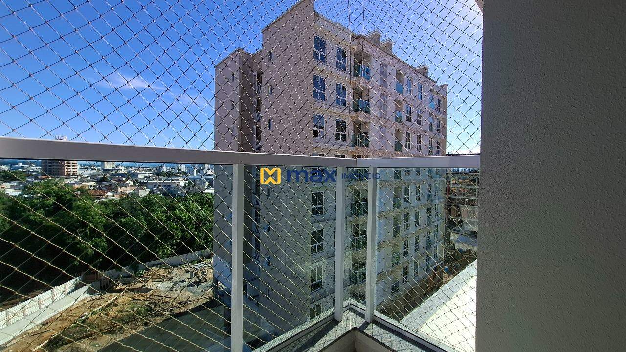 Apartamento à venda no São João: Sacada com churrasqueira