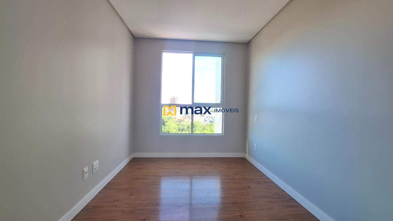 Apartamento à venda no São João: Suíte