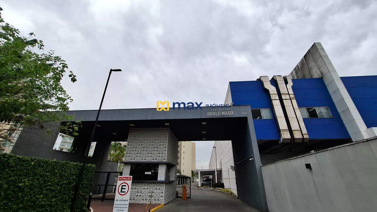 Apartamento à venda no São João: Fachada
