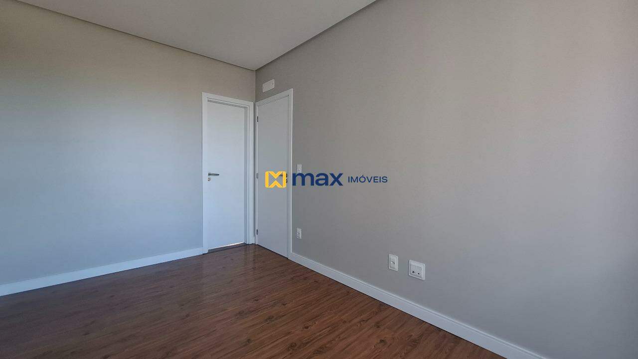 Apartamento à venda no São João: Suíte