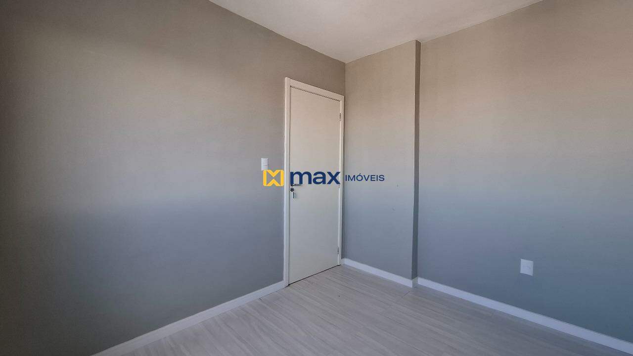 Apartamento à venda no Cordeiros: Dormitório