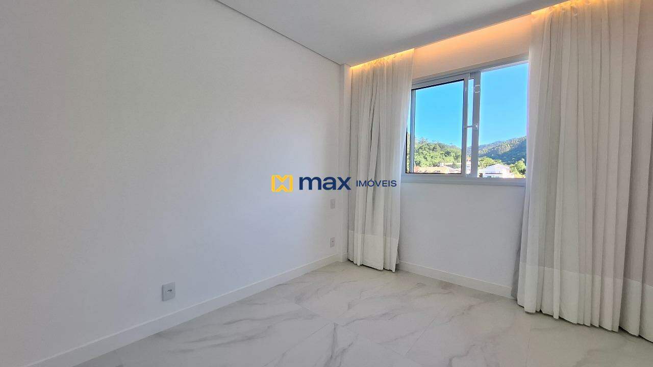 Apartamento à venda no Fazendinha: Dormitório
