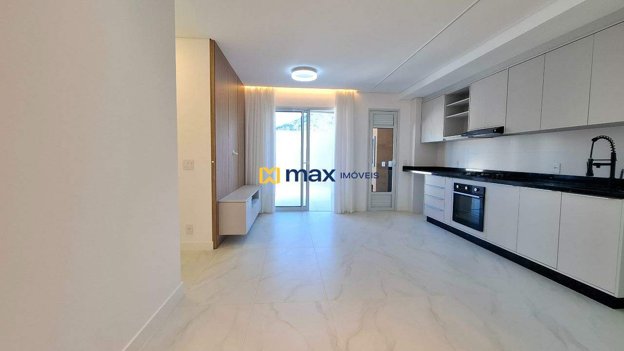 Apartamento à venda no Fazendinha: Living integrado