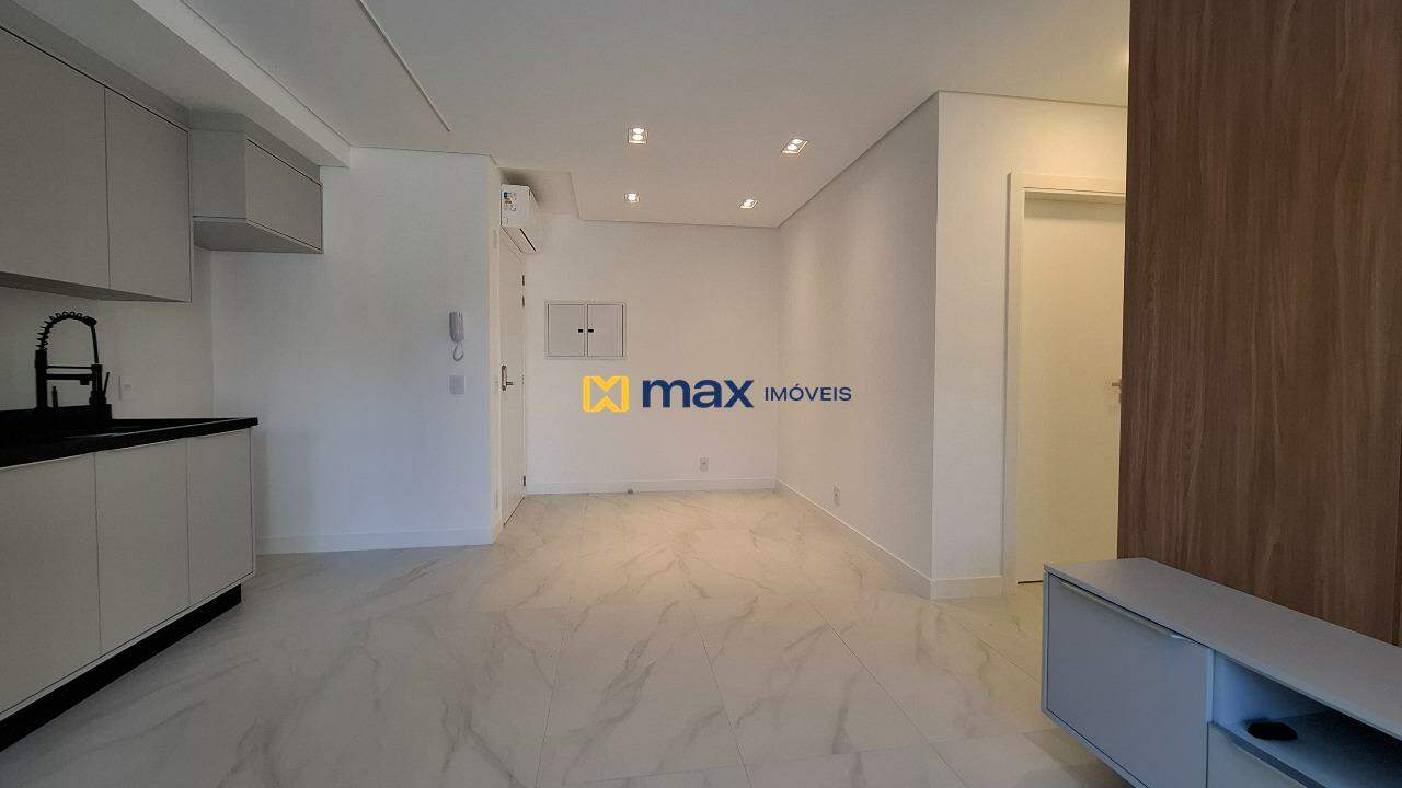 Apartamento à venda no Fazendinha: Living integrado