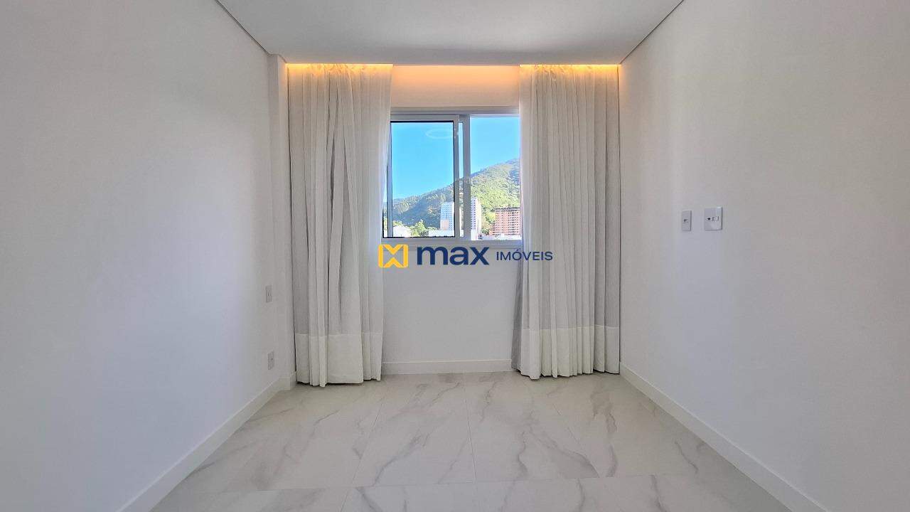 Apartamento à venda no Fazendinha: Dormitório