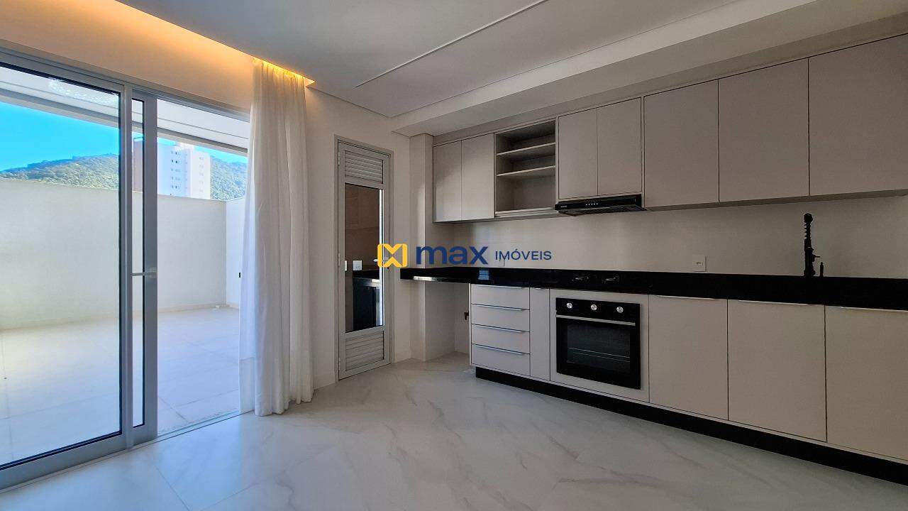 Apartamento à venda no Fazendinha: Living integrado