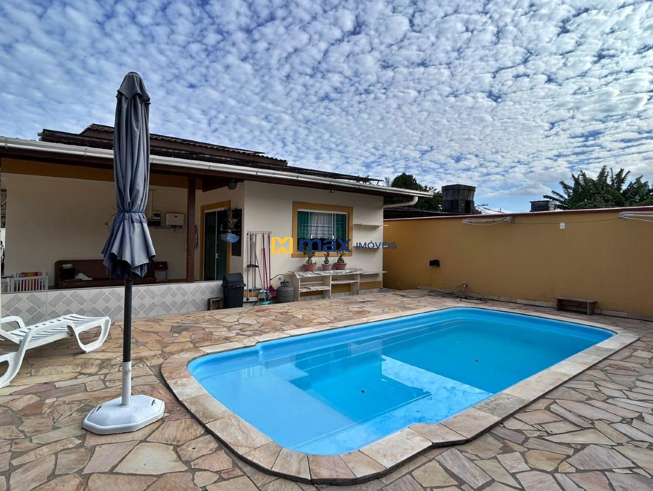 Casa à venda no São Domingos: Piscina