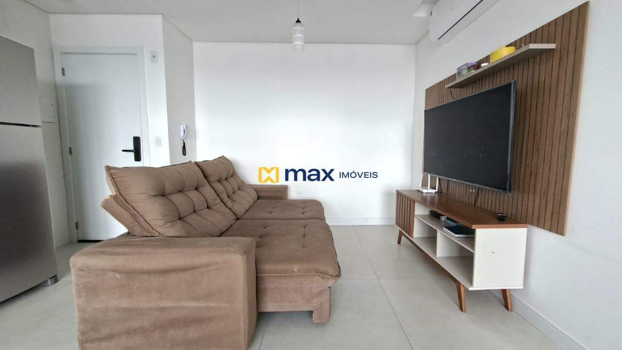 Apartamento para aluguel no São João: sala de estar