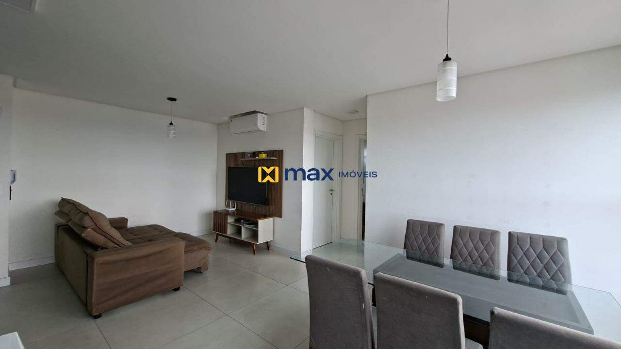 Apartamento para aluguel no São João: sala de estar/jantar