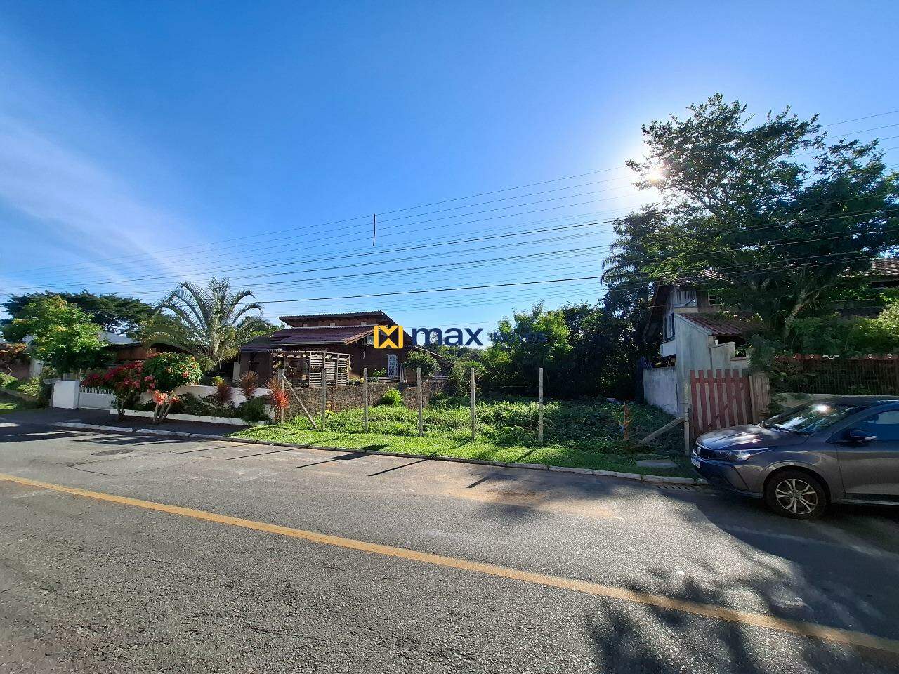 Terreno à venda no Jardim Iate Clube: