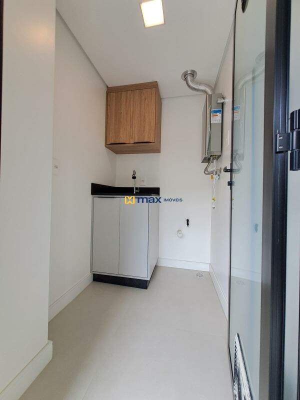 Apartamento para aluguel no Gravatá: Area de serviços