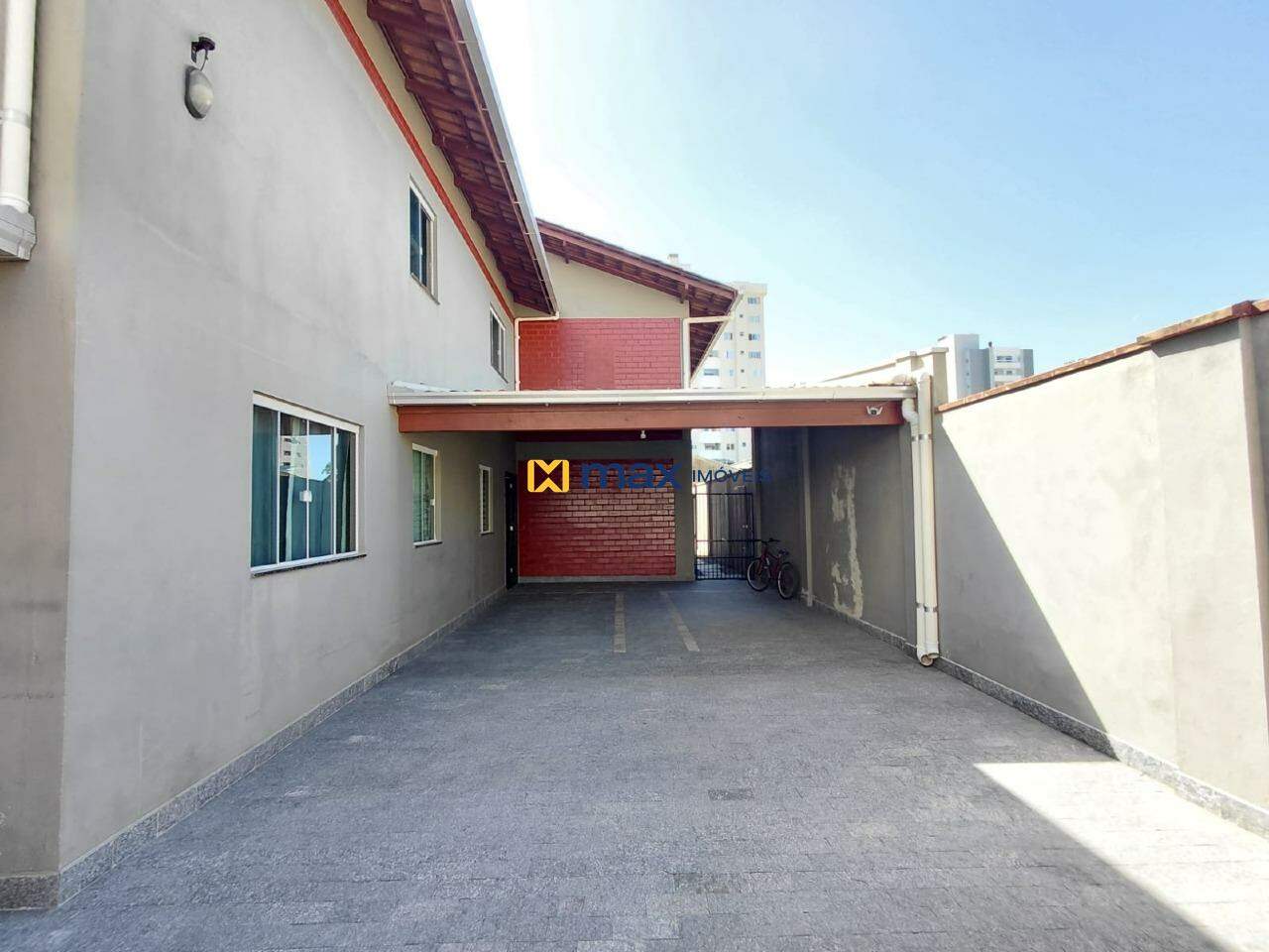 Apartamento para aluguel no Centro: 