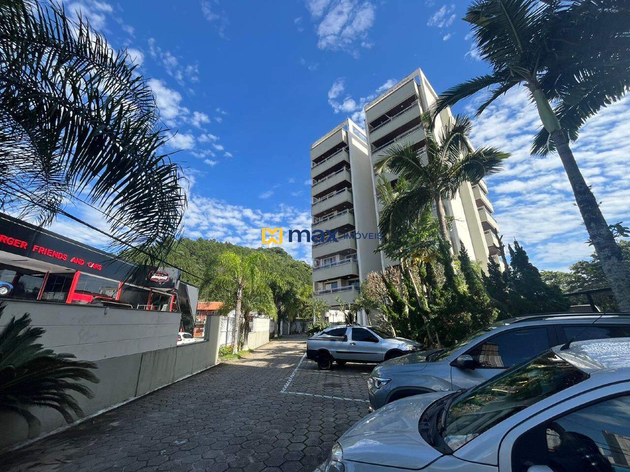 Apartamento para aluguel no Nações: