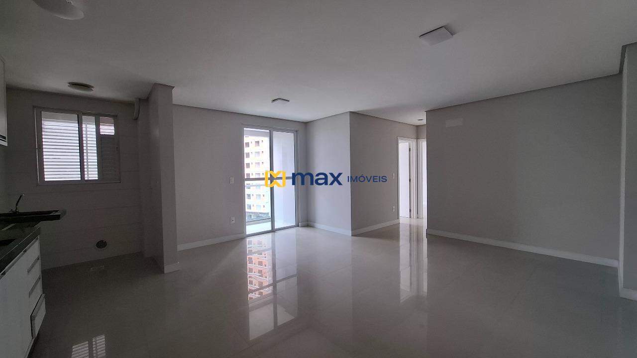 Apartamento para aluguel no São João: Sala de Estar e Jantar