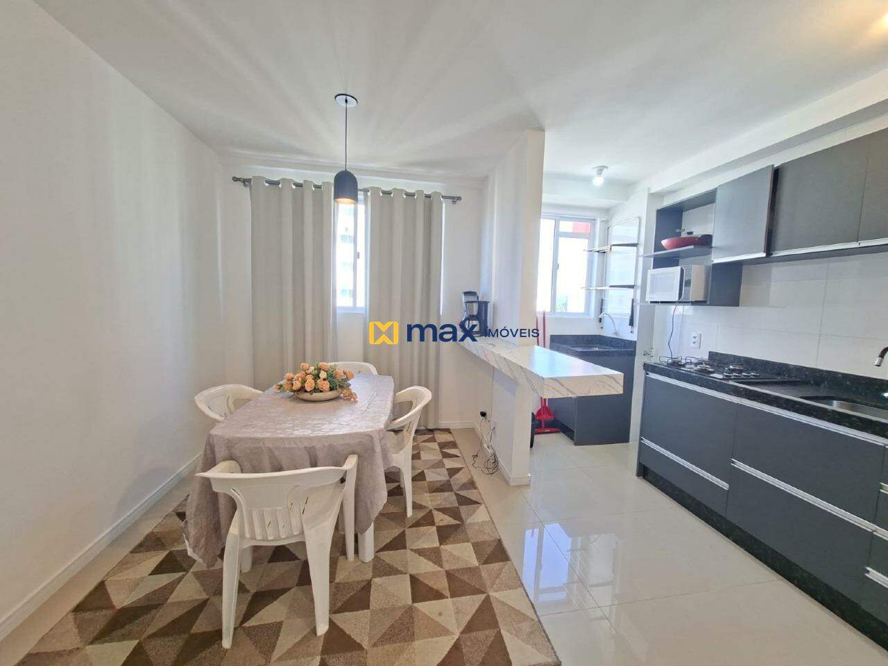 Apartamento para aluguel no Ressacada: Sala de estar/jantar e cozinha