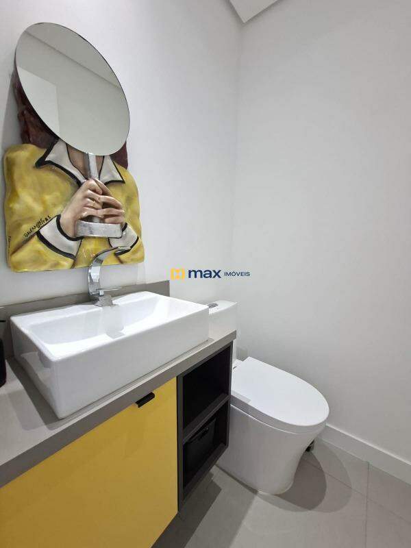 Apartamento para aluguel no Praia Brava: Lavabo