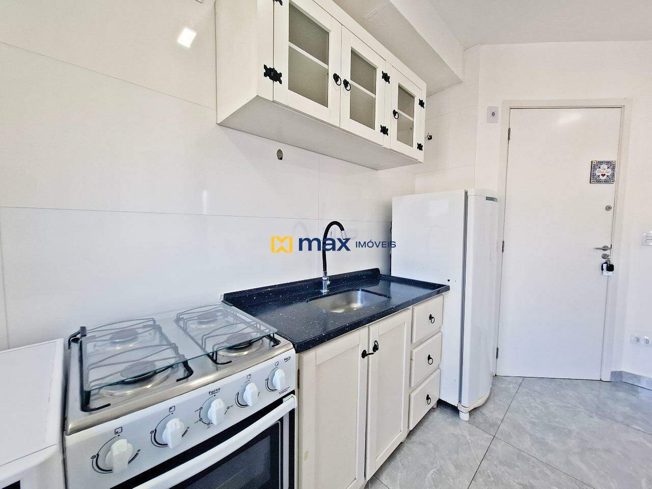 Apartamento para aluguel no Centro: Cozinha Americana