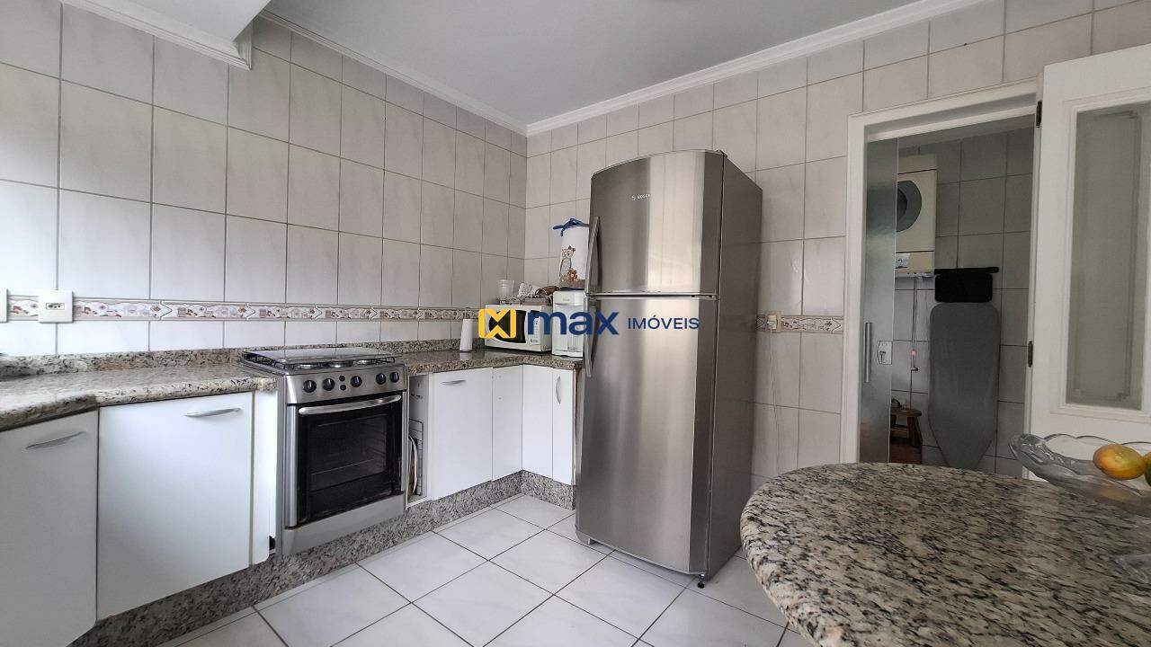 Casa à venda no Vila Operária: Cozinha