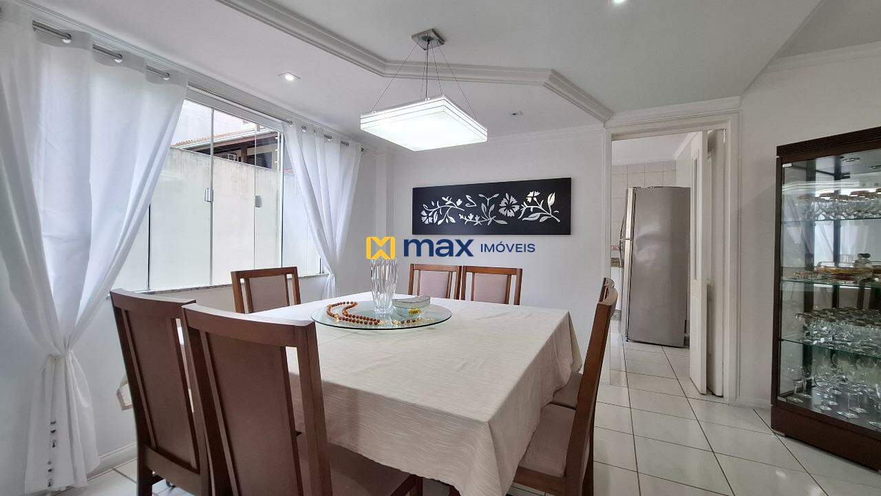 Casa à venda no Vila Operária: Sala de Jantar