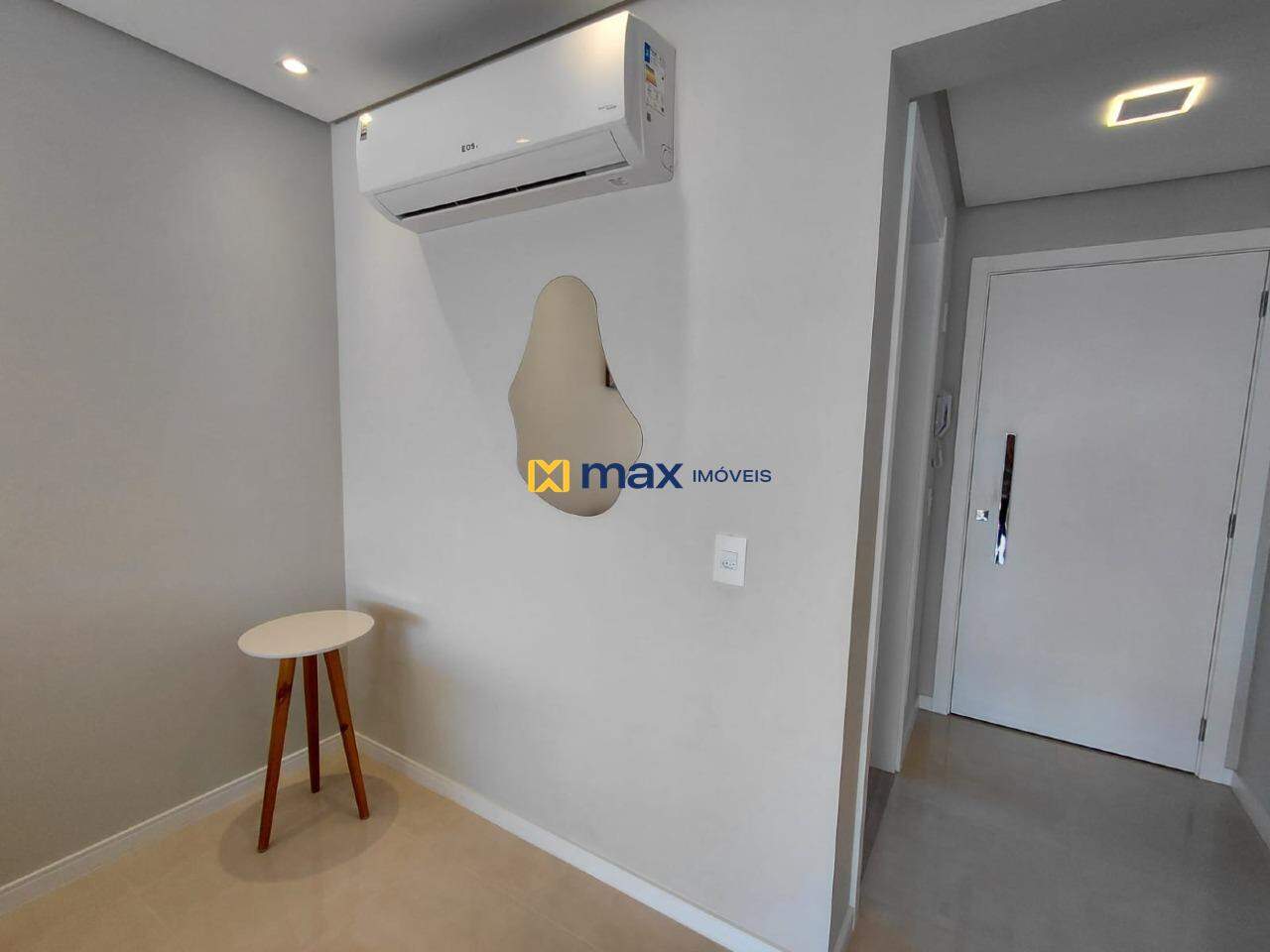 Apartamento para aluguel no Gravatá: Entrada
