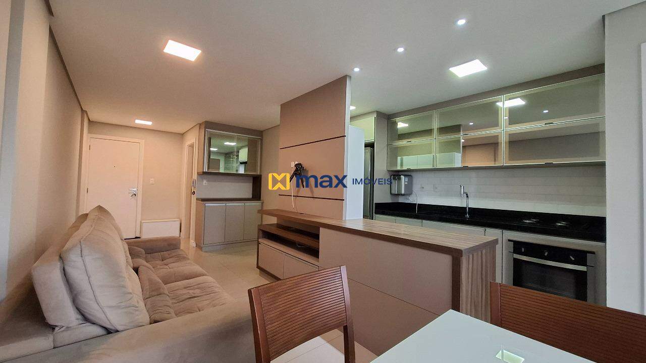 Apartamento para aluguel no São João: Sala de Estar e Jantar