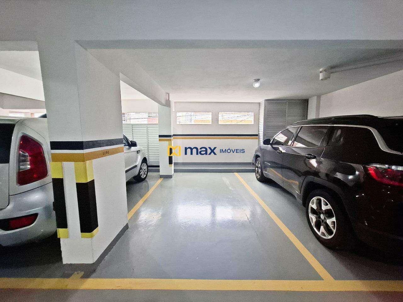 Apartamento para aluguel no Centro: Vaga de garagem