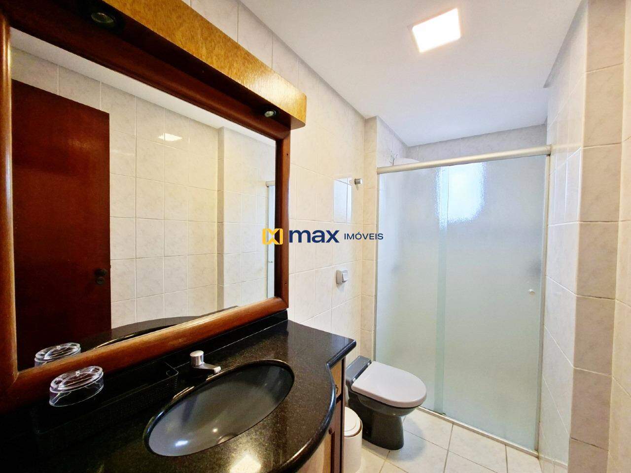 Apartamento para aluguel no Centro: Banheiro Social