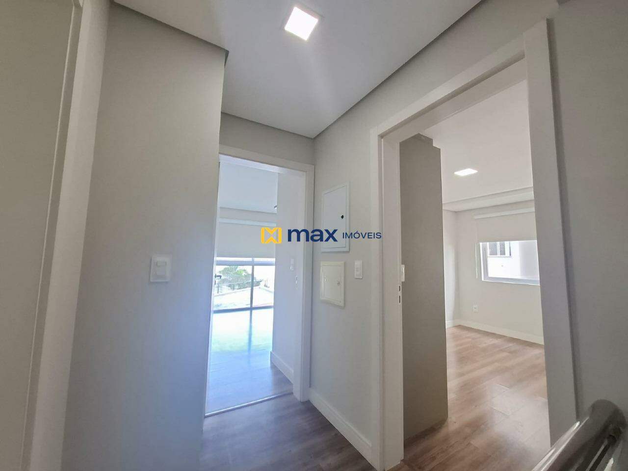 Apartamento para aluguel no Ressacada: Corredor