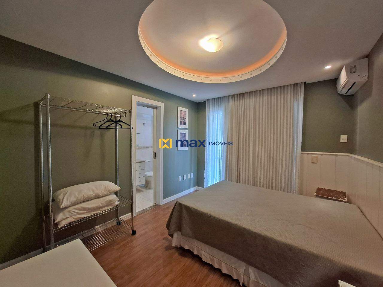 Apartamento à venda no Centro: suíte 2